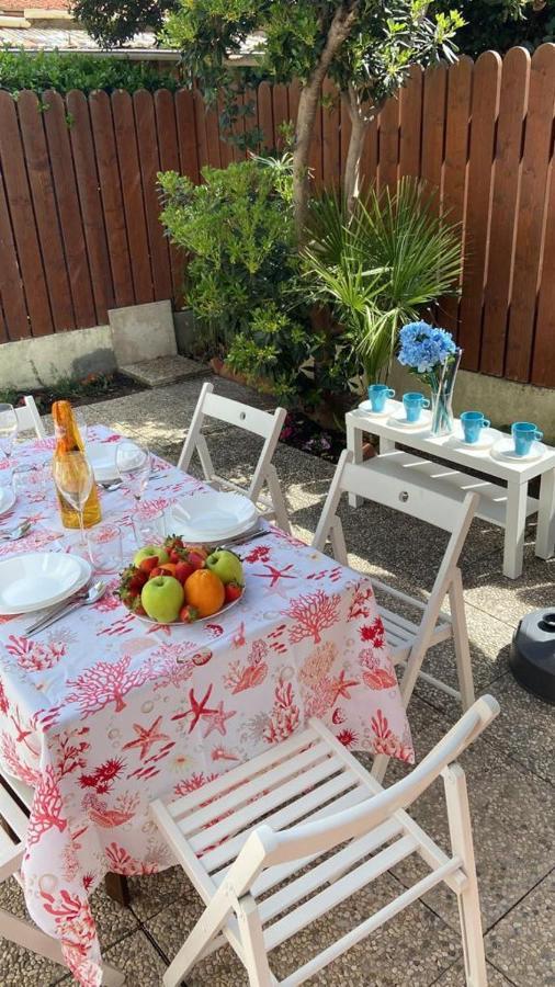 Azzurra House Lejlighed Marina Di Pisa Eksteriør billede