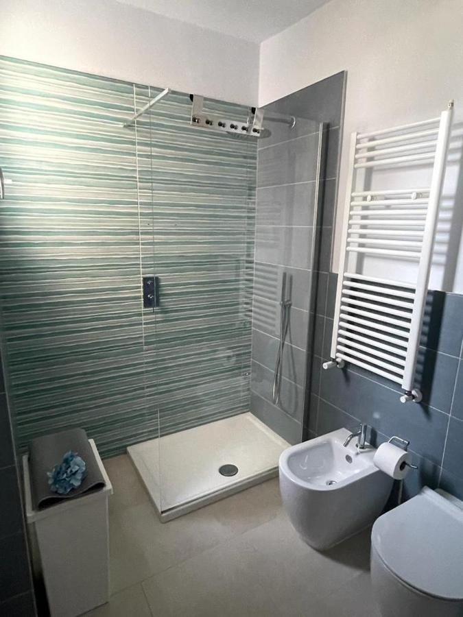 Azzurra House Lejlighed Marina Di Pisa Eksteriør billede