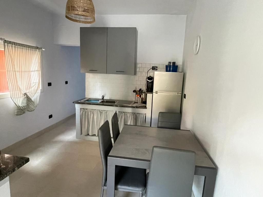 Azzurra House Lejlighed Marina Di Pisa Eksteriør billede